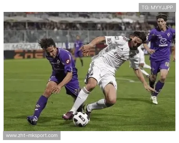 意甲球队在面对高强度压迫中显得应对不足，意甲球迷冲场